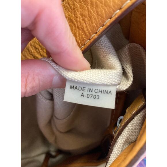 MICHAEL KORS, SMALL VINTAGE TAN LEATHER SHOULDER BAG (ASIS) - Picture 16 of 16